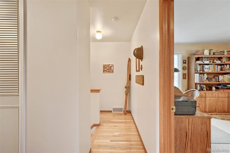 1354 S Carson Way, Aurora, CO 80012
