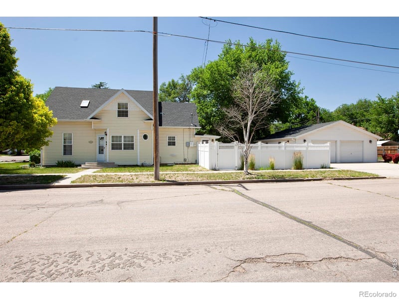 204 Park St, Sterling, CO 80751