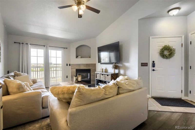 7440 S Blackhawk St #11-305, Englewood, CO 80112