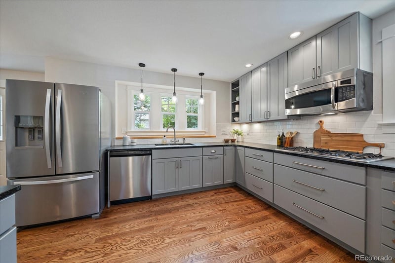 1070 E Bates Pw, Englewood, CO 80113