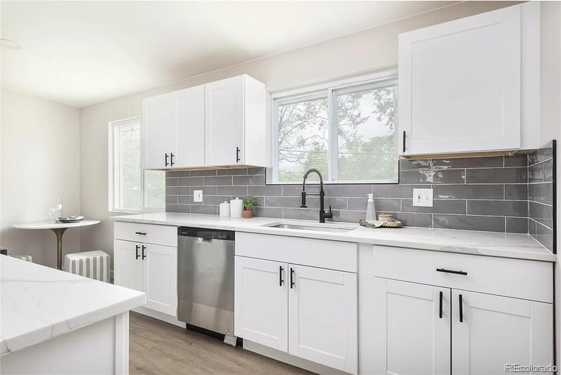 691 Simms St, Lakewood, CO 80228