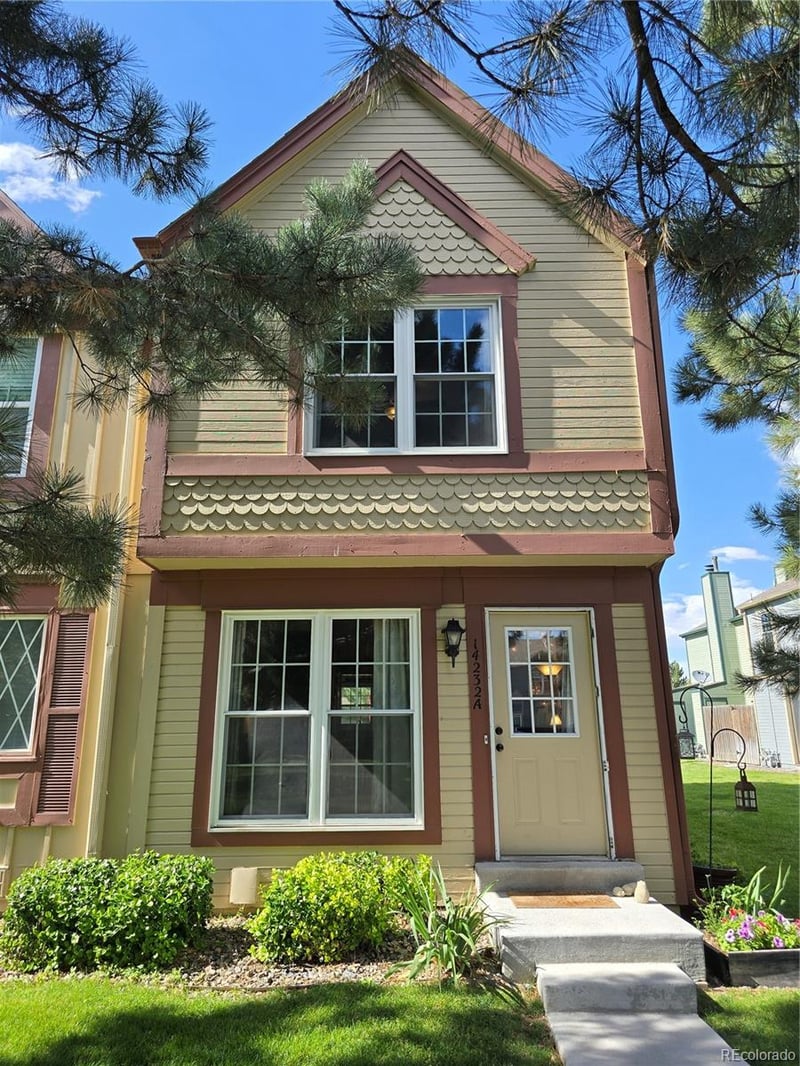 14232 Hawaii Cir #A, Aurora, CO 80012