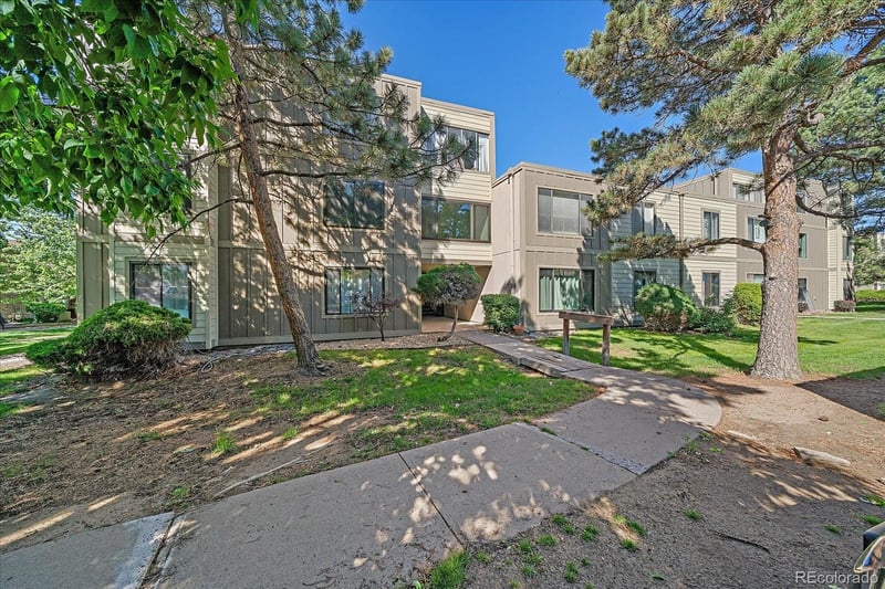 2525 Dayton Way #2310, Denver, CO 80231