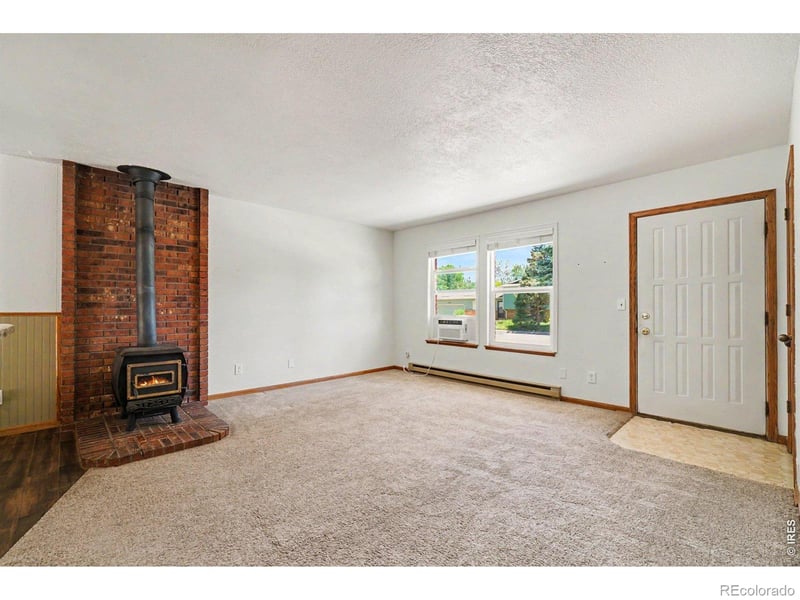 253 Blossom Dr, Loveland, CO 80537