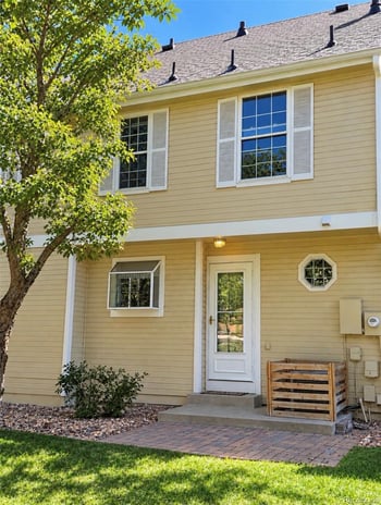 4049 S Richfield Way, Aurora, CO 80013