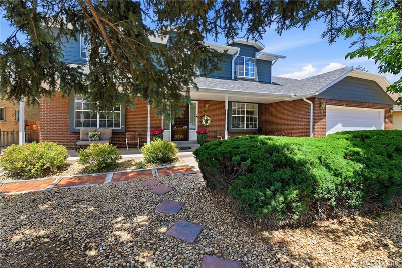 11039 E Colorado Dr, Aurora, CO 80012