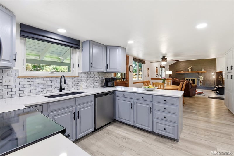 11039 E Colorado Dr, Aurora, CO 80012