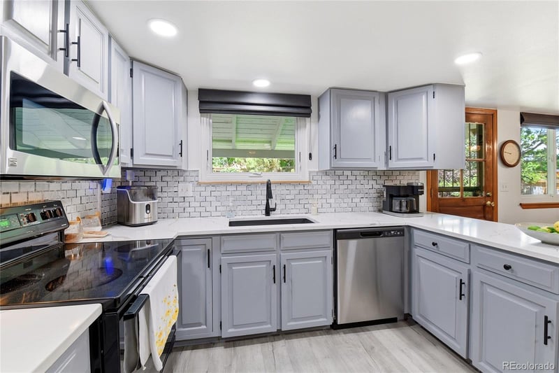 11039 E Colorado Dr, Aurora, CO 80012
