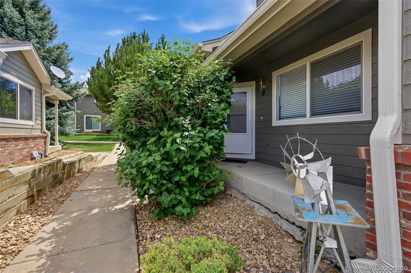 51 21st Ave #11, Longmont, CO 80501