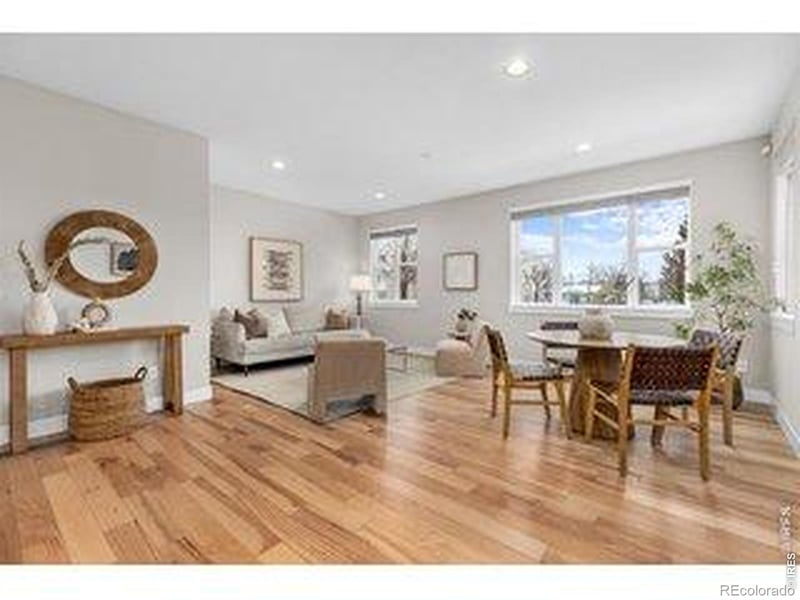 653 Grandview Mdws Dr, Longmont, CO 80503