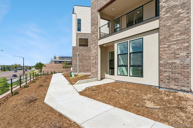 11347 Briarwood Cir, Centennial, CO 80112