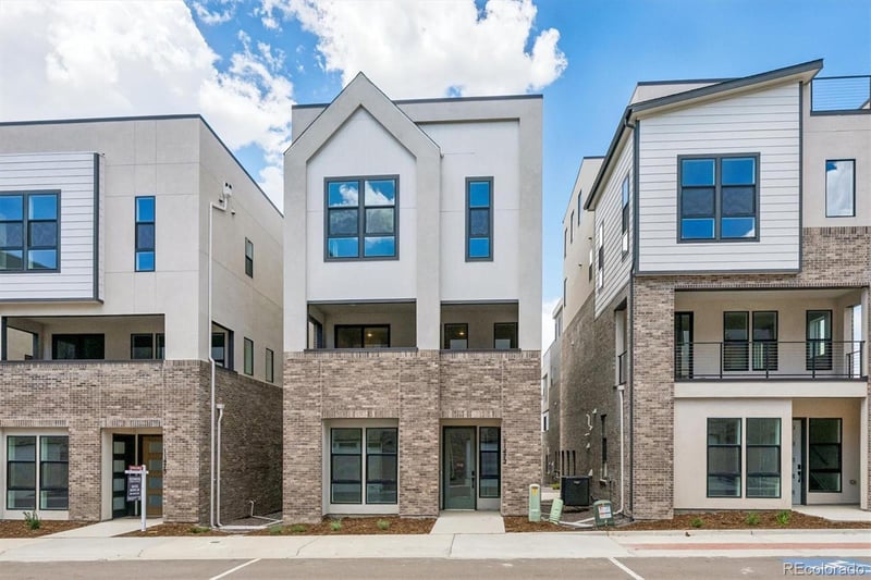 11472 Briarwood Cir, Centennial, CO 80112
