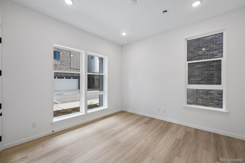 11472 Briarwood Cir, Centennial, CO 80112
