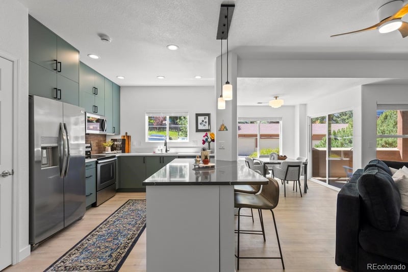 4706 Copeland Cir #102, Highlands Ranch, CO 80126