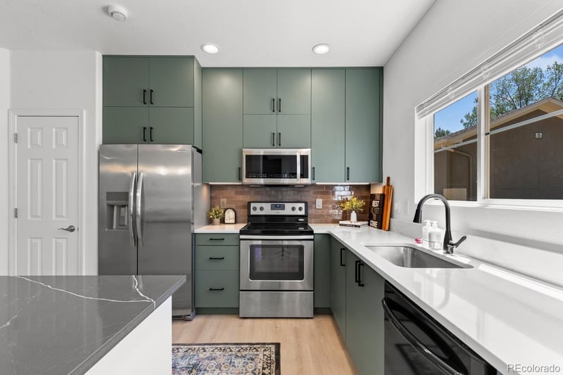 4706 Copeland Cir #102, Highlands Ranch, CO 80126