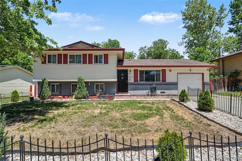 11239 Center Ave, Aurora, CO 80012