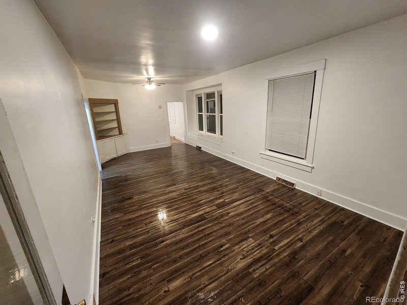 424 2nd St, Sterling, CO 80751