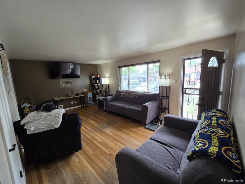 1437 Yates St, Denver, CO 80219