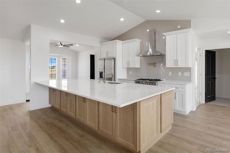 731 Shoshone St, Strasburg, CO 80136
