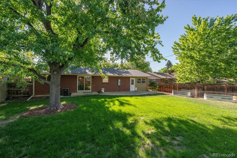 1366 Newport St, Denver, CO 80224