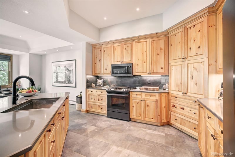 293 Settlers Dr, Breckenridge, CO 80424