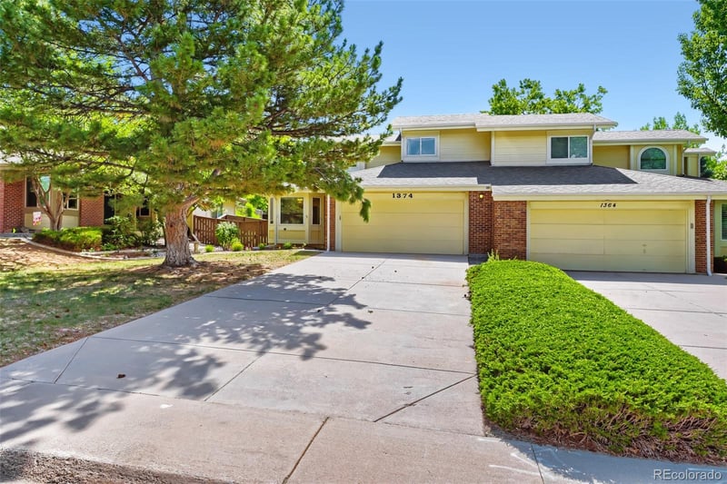 1374 Briar Cir, Littleton, CO 80126