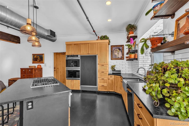 800 8th Ave #201, Denver, CO 80204