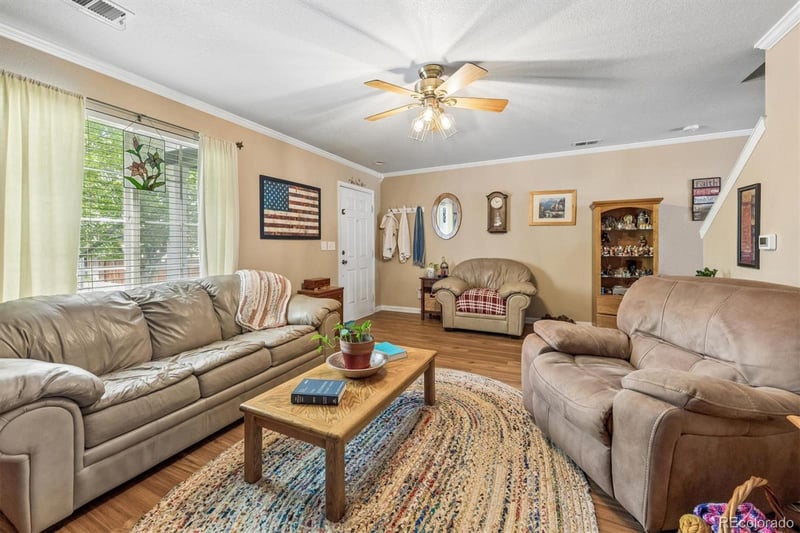 10140 Fairfax Ct, Denver, CO 80229