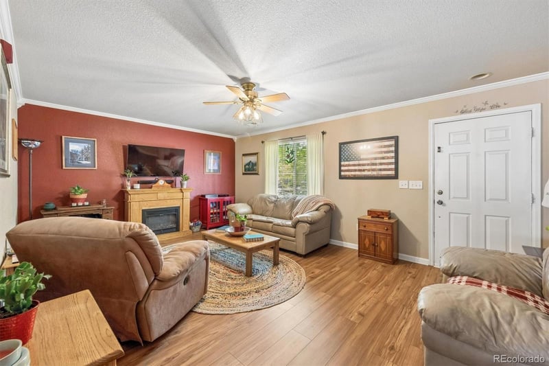 10140 Fairfax Ct, Denver, CO 80229