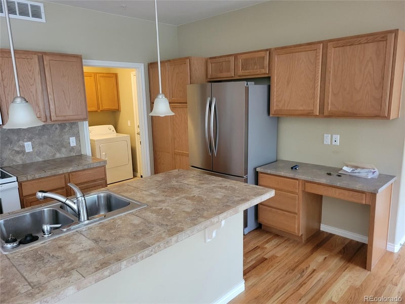 11962 Long Cir #101, Littleton, CO 80127