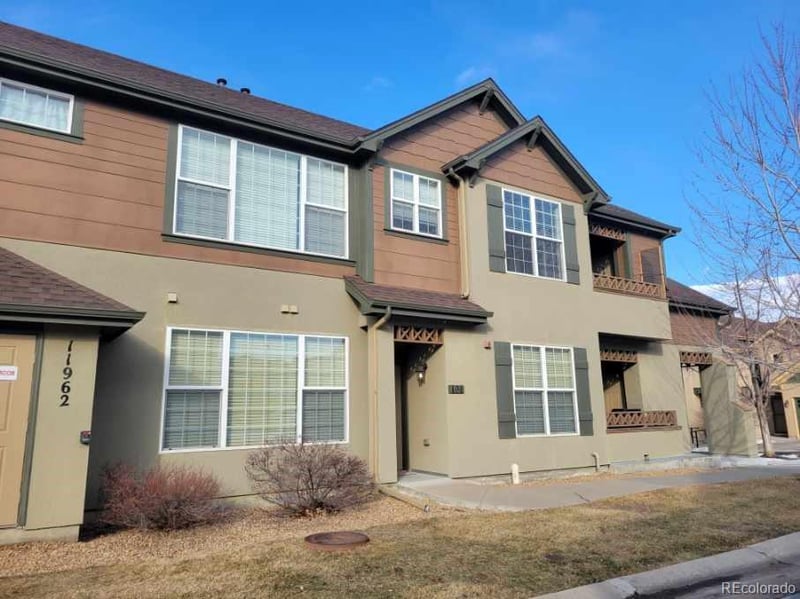 11962 Long Cir #101, Littleton, CO 80127