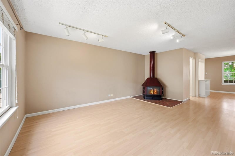7110 Gaylord St #O7, Centennial, CO 80122