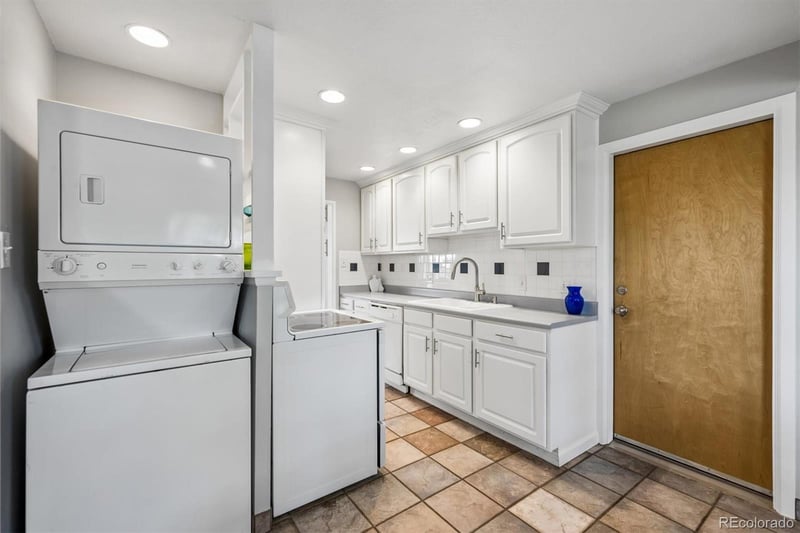 2689 Meade St, Denver, CO 80219