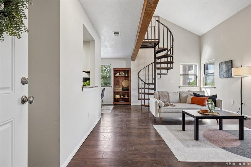 4351 S Andes Way #201, Aurora, CO 80015