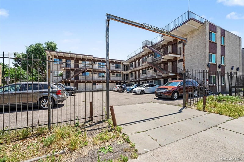 590 Logan St #206, Denver, CO 80203