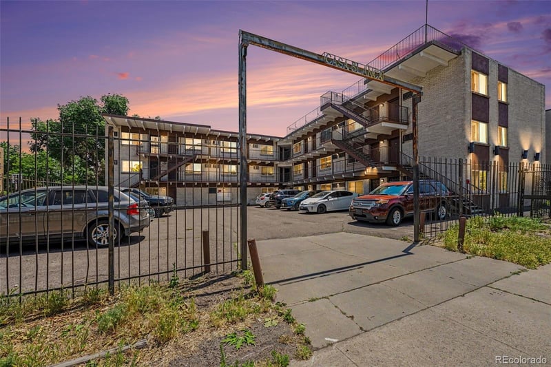 590 Logan St #206, Denver, CO 80203