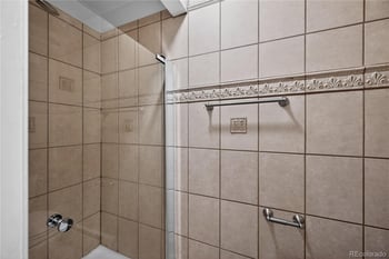 6258 S Madison Dr, Centennial, CO 80121