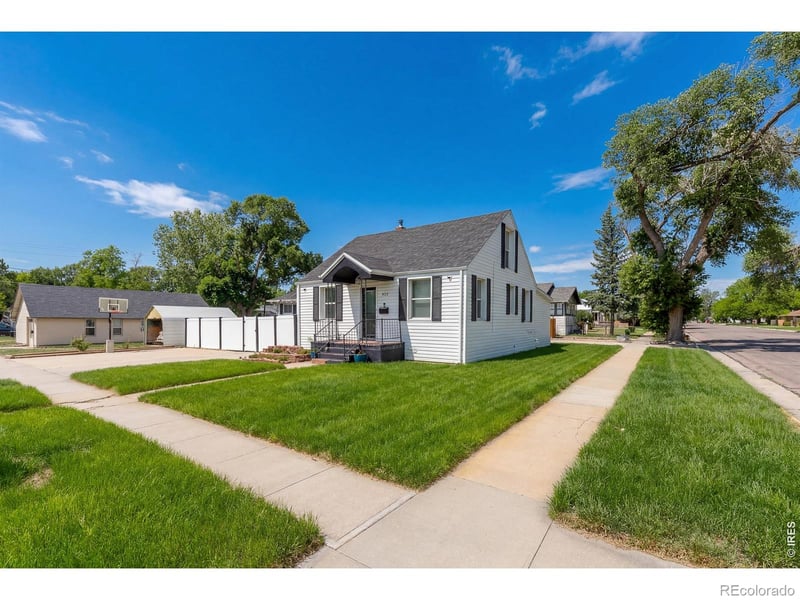 802 6th Ave, Sterling, CO 80751