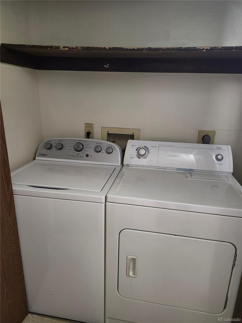 430 Zang St #202, Lakewood, CO 80228