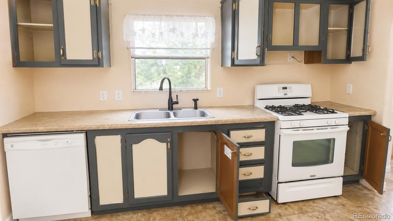 6154 Graff Rd, Delta, CO 81416