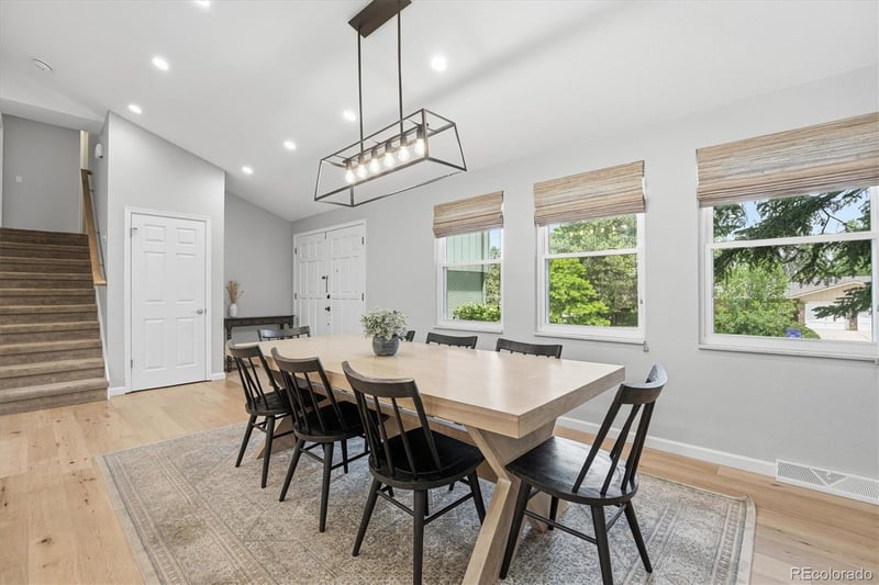 6068 S Locust Cir, Centennial, CO 80111