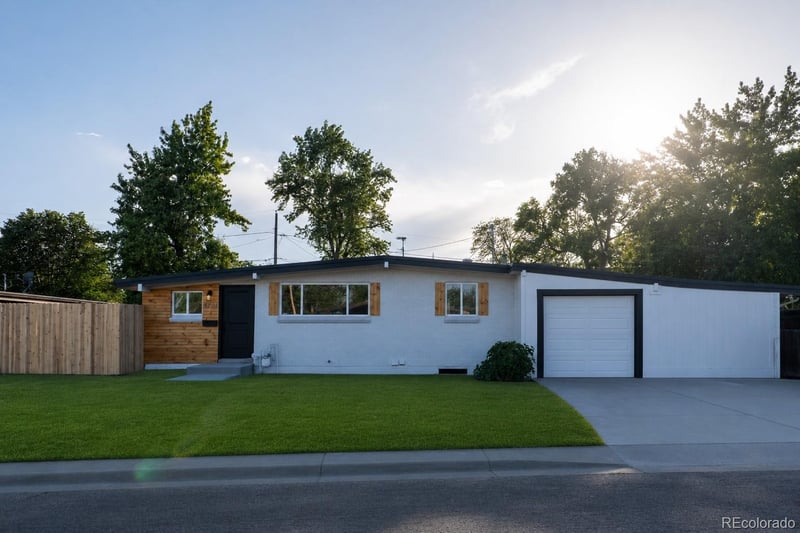 8701 Mcelwain Blvd, Denver, CO 80229