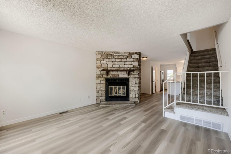 6757 S Independence St, Littleton, CO 80128