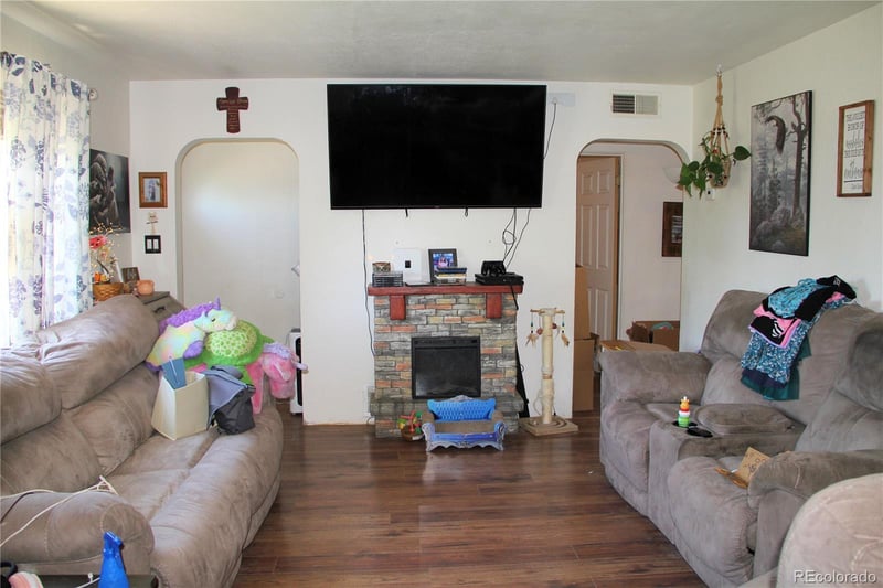 8980 Hickory Pl, Denver, CO 80229