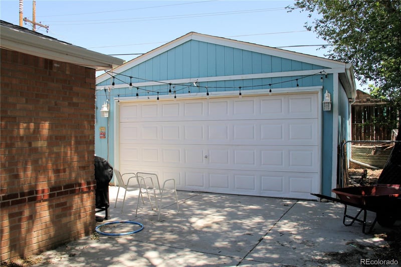8980 Hickory Pl, Denver, CO 80229