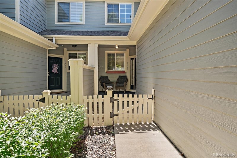 6323 Braun Ln, Arvada, CO 80004