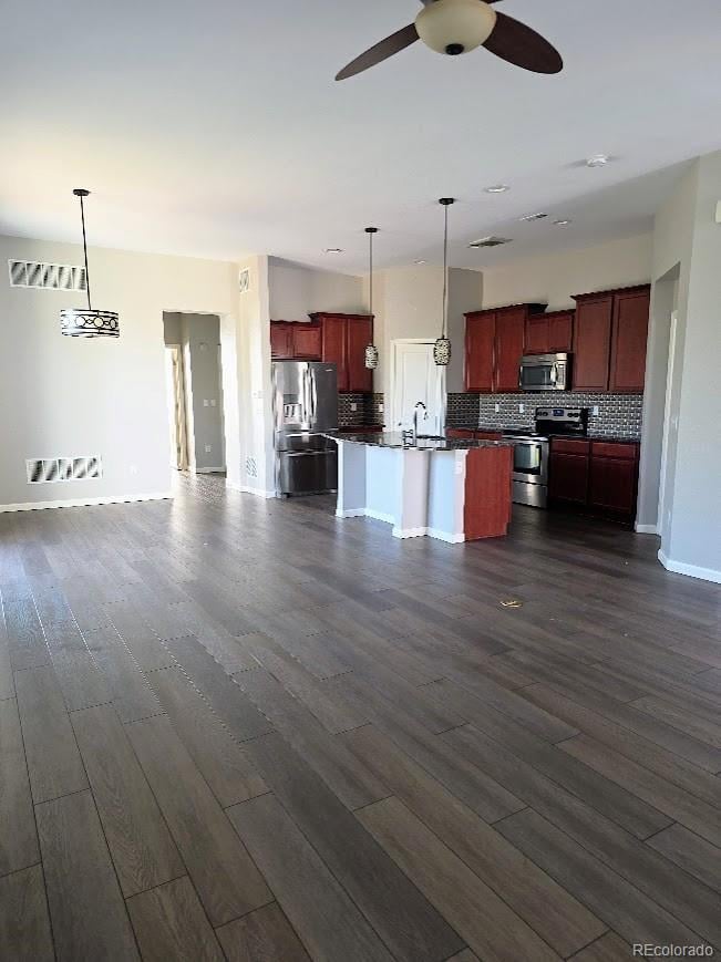 5556 72nd Pl, Arvada, CO 80003