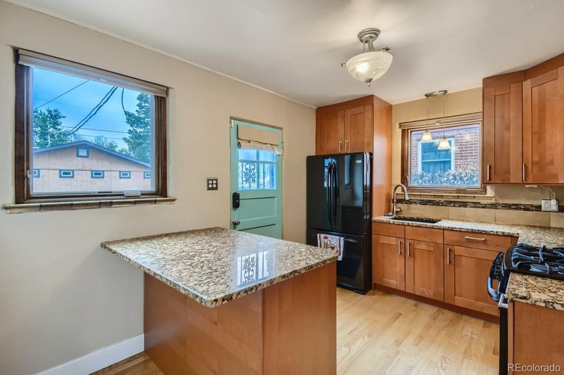 1450 Olive St, Denver, CO 80220