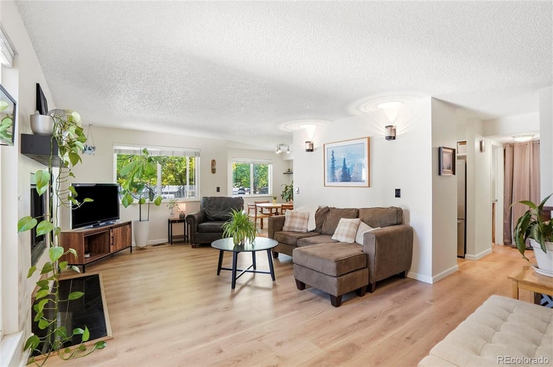 8095 Colorado Ave #2, Denver, CO 80231