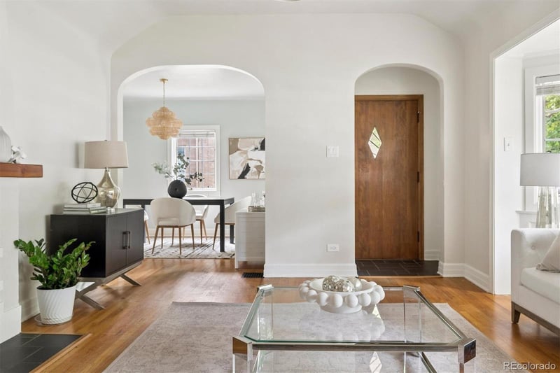 450 Elm St, Denver, CO 80220
